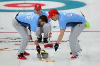 U.S. win men's curling