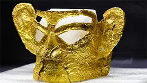 Sanxingdui golden mask